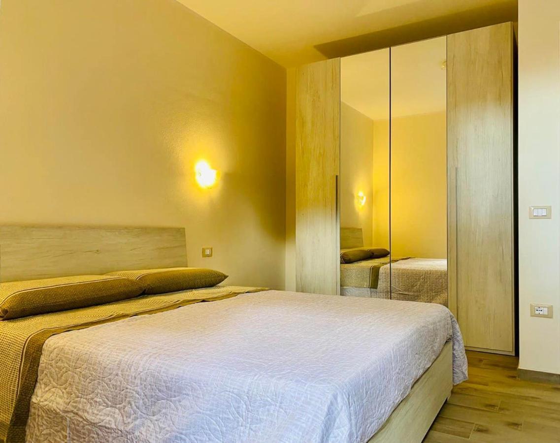 Апартаменти Nuova Residenza Dei 7 Pini A Pochi Passi Dal Mare Порто-Піно Екстер'єр фото