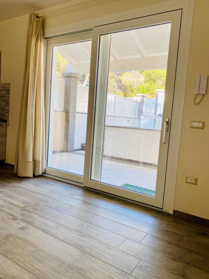 Апартаменти Nuova Residenza Dei 7 Pini A Pochi Passi Dal Mare Порто-Піно Екстер'єр фото